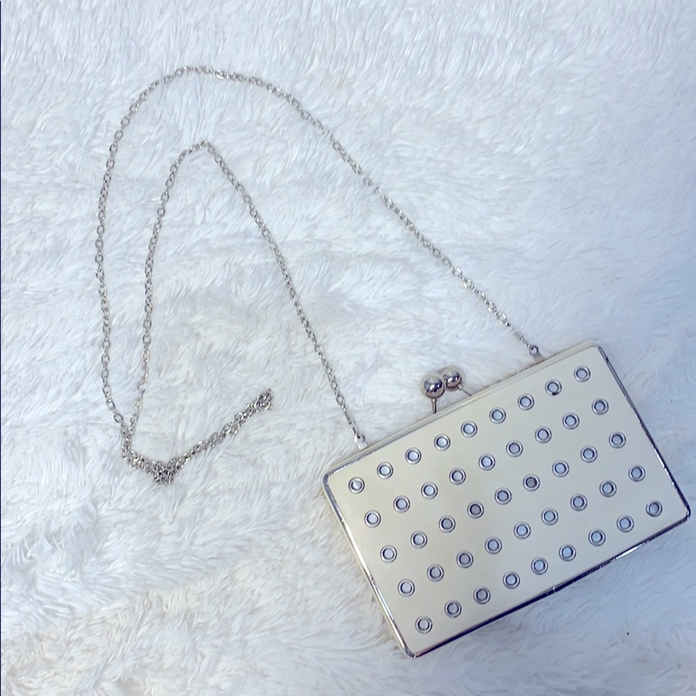 MMS crossbody off white bag chain strap